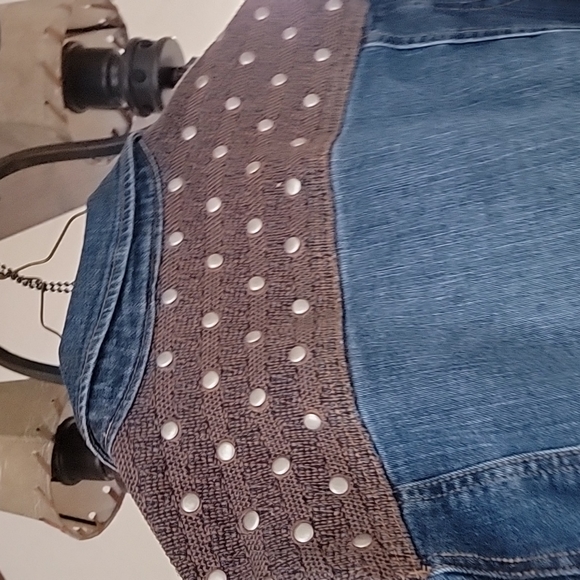 Jean jacket - Picture 5 of 6